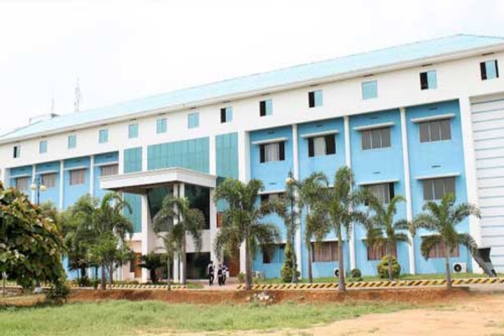 https://cache.careers360.mobi/media/colleges/social-media/media-gallery/3421/2020/11/3/College building of Rajas Institute of Technology for Nagercoil_Campus-View.jpg